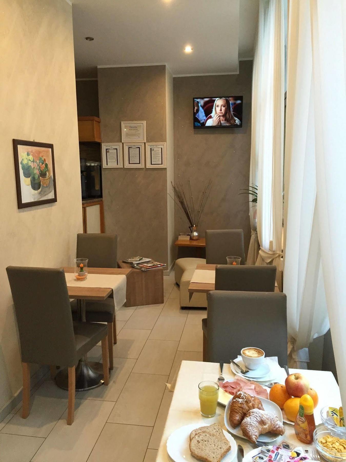 Montecarlo Hotel Milano
